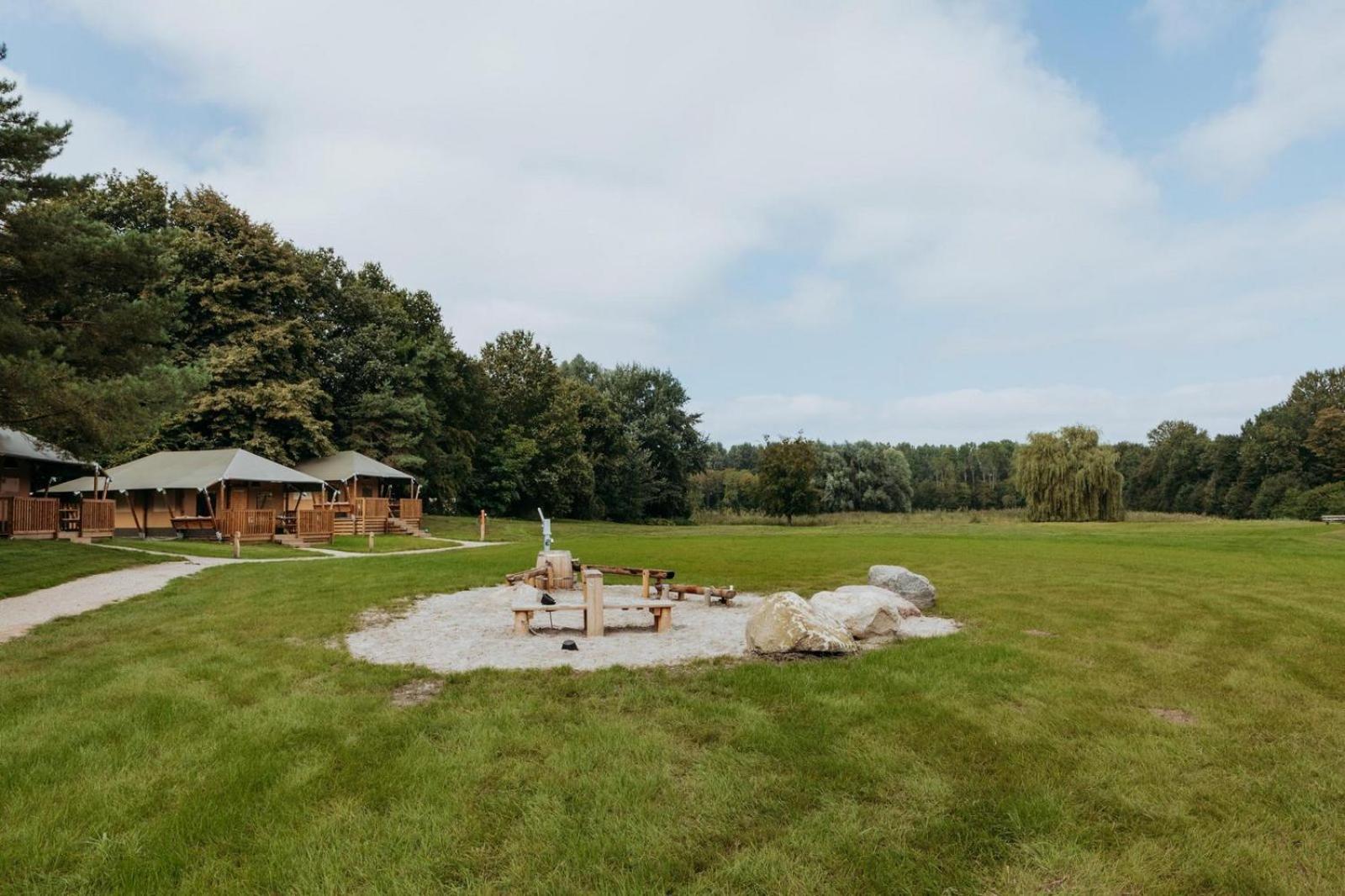 Glamping Lodge With Eco-Wellness Ζεεβόλντε Εξωτερικό φωτογραφία