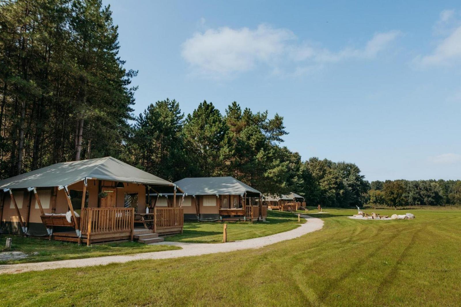 Glamping Lodge With Eco-Wellness Ζεεβόλντε Εξωτερικό φωτογραφία