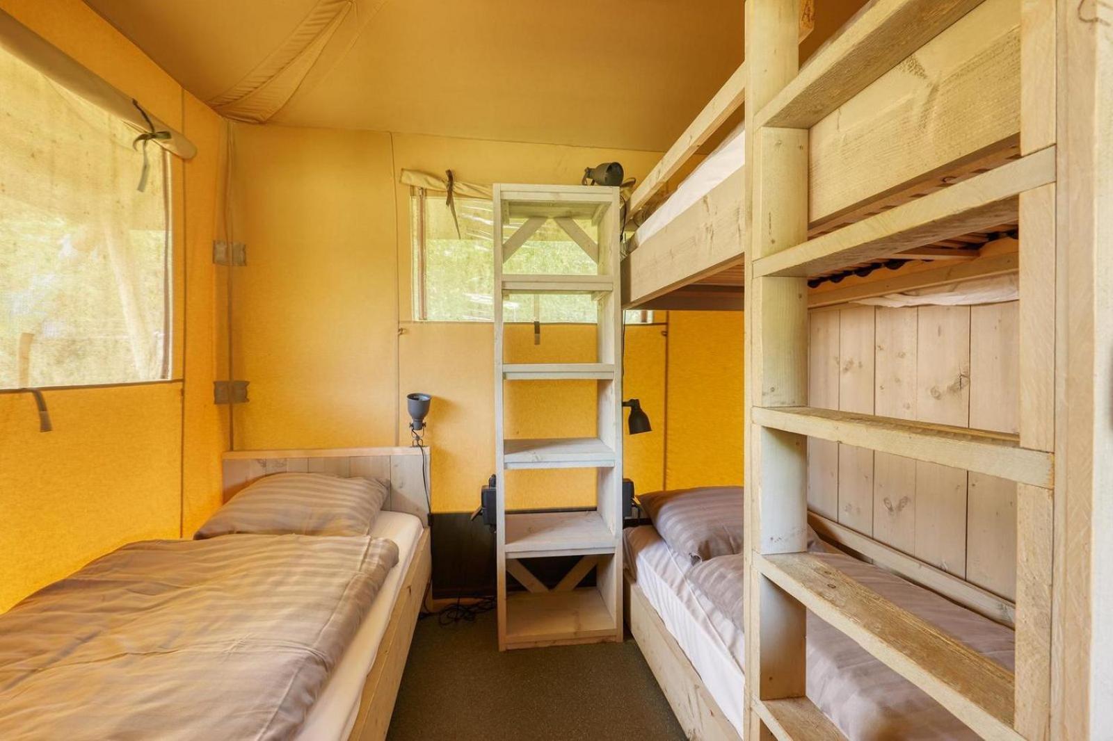 Glamping Lodge With Eco-Wellness Ζεεβόλντε Εξωτερικό φωτογραφία